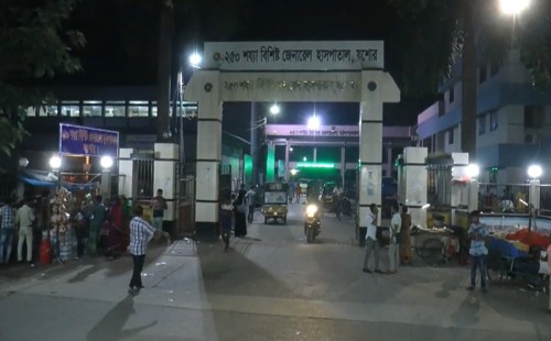 যবিপ্রবিতে শিক্ষার্থীদের সংঘর্ষে ৮ জন আহত - ক্যাম্পাসে উত্তেজনা