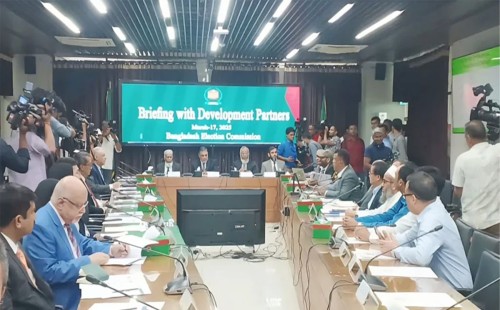 ওআইসি মিশন প্রধানদের সঙ্গে নির্বাচন কমিশনের বৈঠক