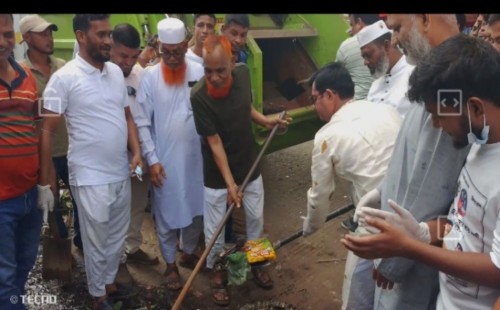 কোনাবাড়ী বিএনপির ময়লাস্তুপ ও ফুটপাত পরিষ্কার কর্মসূচি: জনকল্যাণে কাজ অব্যাহত থাকবে