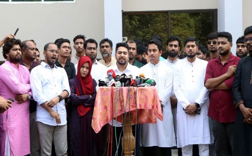 জাতীয় পার্টি বিচার দাবি করে আওয়ামী লীগকে পুনর্বাসন করছে: নাহিদ ইসলাম