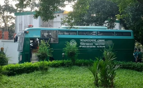 রামপুরায় ২৮ জন হত্যার মানবতাবিরোধী মামলা: কর্নেল রেদোয়ান ও মেজর রাফাত ট্রাইব্যুনালে হাজির, নিরাপত্তা জোরদার